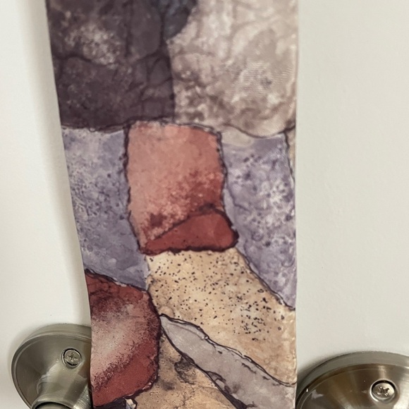 Town Craft vintage abstract patterned tie 60” muted tones-very nice condition - Picture 3 of 4